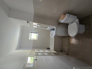 3 camere | semidecomandat | etaj 2 | 2 băi | centrală | bloc anvelopat | renovat recent - imagine 2