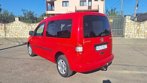 VW Caddy 1.6 benzina 102 cp 2010  - imagine 5
