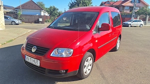 VW Caddy 1.6 benzina 102 cp 2010 
