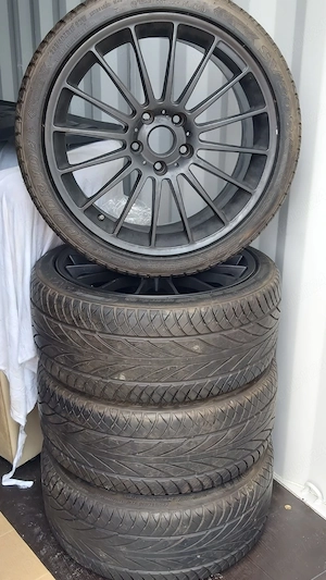 Set roti Mercedes AMG 225/40ZR18 92W