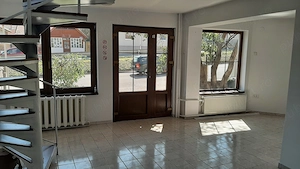 Spatiu comercial de vanzare in centru - imagine 8
