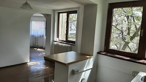 Spatiu central de inchiriat pe Calea Motilor in Alba Iulia - imagine 8