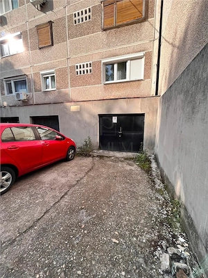 SAGULUI - RENOVAT - 3 CAMERE - ETAJ 3 - GARAJ SUB BLOC+BOXA - CENTRALA PROPRIE - imagine 3