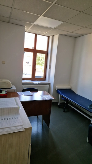 Spatiu comercial ultracentral Codlea - imagine 4