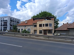 Spatiu comercial de vanzare in centru - imagine 2
