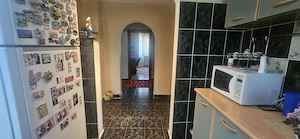 VAND APARTAMENT 4 CAMERE (sau schimb cu apartament 2 camere + diferenta) - imagine 2