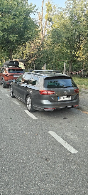 Volkswagen Passat R-Line  - imagine 5