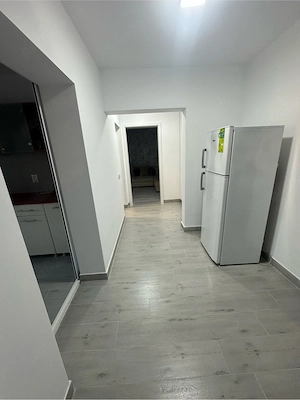 închiriez apartament 2 camere zona zahana  - imagine 9