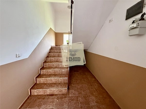 Apartament mobilat 2 camere balcon  #537;i parcare  #238;n Turnisor - imagine 10