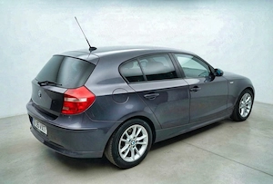 Vând BMW 118i E87 LCI (Facelift)   2.0 Benzină, 143 CP   Cutie Automata - imagine 3