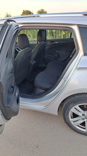 Opel Astra K Sports Tourer 1.4 Turbo (2019)   Stare Tehnică Impecabilă  - imagine 7