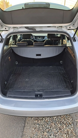 Opel Astra K Sports Tourer 1.4 Turbo (2019)   Stare Tehnică Impecabilă  - imagine 6