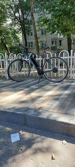Vând bicicleta electrică Devron 28161 aproape nouă !