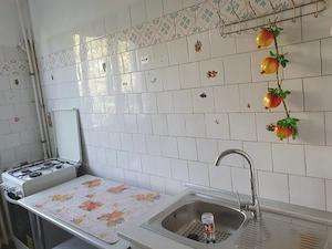 Proprietar vand apartament 3 camere la 7 minute de metrou, Emil Racovita, Piata Straduintei, liber - imagine 6