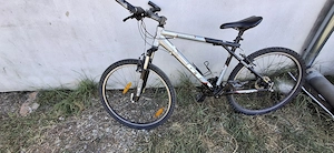 Bicicleta GT aluminiu 