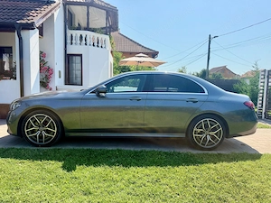 Mercedes-Benz E 200 4MATIC AMG Line   197 CP   Selenite Grey Metallic - imagine 4