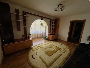 Apartament cu 3 camere de vânzare  - imagine 4