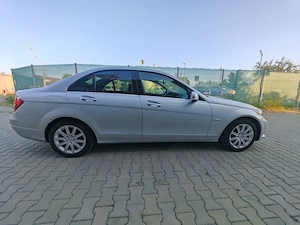 Mercedes C Class 1.8 - imagine 5