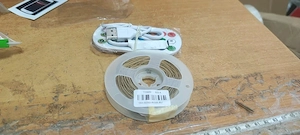 Banda LED 5050 RGB cu Telecomanda 5m Pretul per 1 Buc