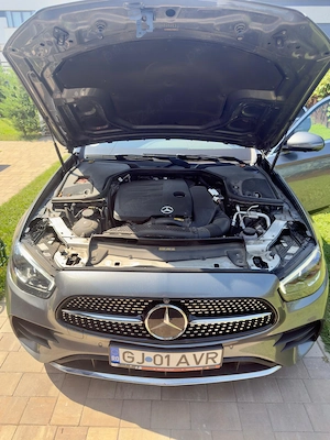 Mercedes-Benz E 200 4MATIC 2021 AMG Line 197 CP Selenite Grey Metallic - imagine 8