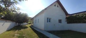 Casă spațioasă – Micești, Argeș, teren generos 2.500 mp, COMISION 0% - imagine 6