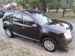 Dacia Duster  Diesel 1.5 DCI 110CP, 4x2  An 2013 - imagine 2