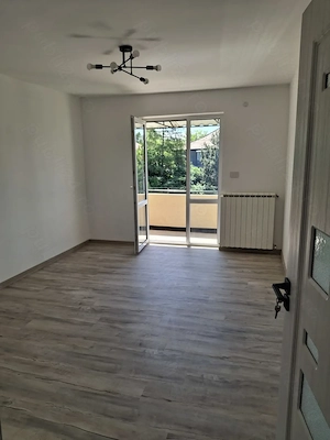 Vand apartament cu 2 camere decomandate. - imagine 4