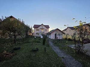 CASĂ P+E+M, 2340 mp teren - VALEA MĂRULUI - imagine 15