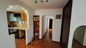 Apartament 3 camere Crangasi  - imagine 4
