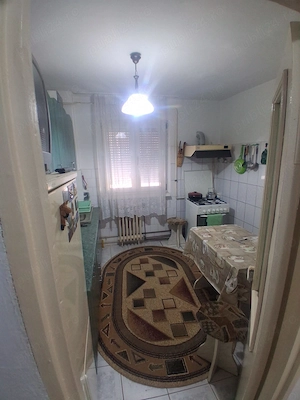 Apartament 3 camere Caransebes  - imagine 2