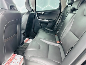 Volvo XC60 - imagine 15