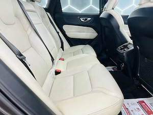 Volvo XC60 - imagine 7