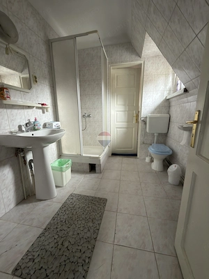 Apartament cu 3 camere de închiriat la casa | PREDEAL - BRASOV - imagine 13