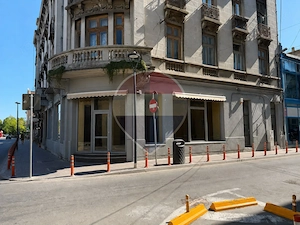 Spațiu comercial pretabil restaurant banca showroom