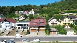 Casă / Vilă cu 4 camere de vânzare în zona Sud-Vest - imagine 2