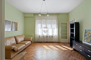 Apartament 4 camere + boxă, etaj 1, în zonă  Ultracentral - imagine 6