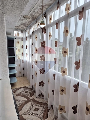 Apartament cu 4 camere de închiriat în zona Central - imagine 5