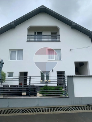 Casă / Vilă cu 3 camere de vânzare - imagine 18