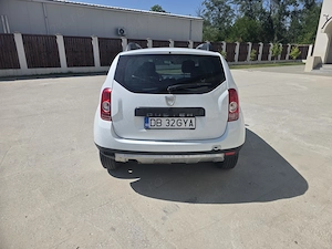 Dacia Duster 2013-Provenienta Reprezentanta RO. Versiunea 1600 benz-4X4-Euro 5!Pret 4300 Euro - imagine 2