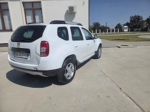 Dacia Duster 2013-Provenienta Reprezentanta RO. Versiunea 1600 benz-4X4-Euro 5!Pret 4300 Euro - imagine 7
