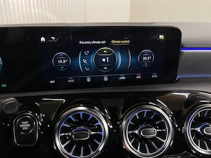 Mercedes-Benz A 250 - imagine 20