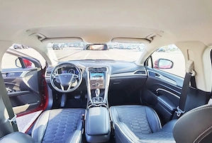 Vand Ford mondeo Vignale Hibrid - imagine 4