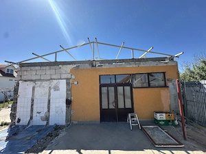 Vând spațiu comercial compus din construcție tip hală și terenul aferent sat Holod 37km de Oradea - imagine 2