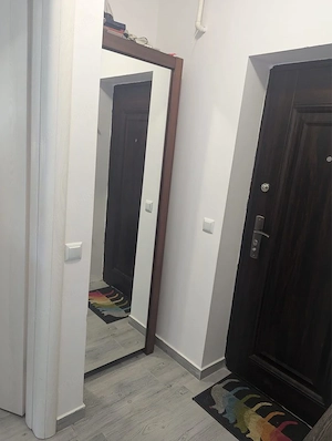 Inchiriez garsoniera in Militari Residence - imagine 8