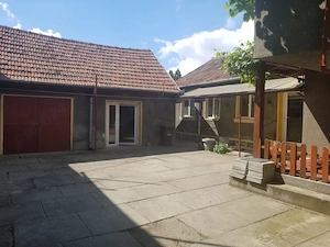 De VÂNZARE casă cu etaj in Grădiște - imagine 9