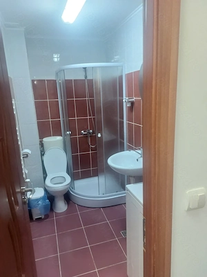 Inchiriez garsoniera in Baia Mare,Victor Babes langa facultatea de Nord .