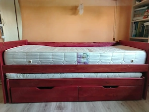 Vand urgent pat cu doua nivele 