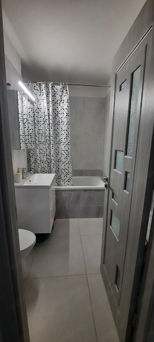 Proprietar apartament 3 camere - imagine 9