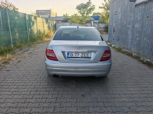 Mercedes C 180 Avantgarde - imagine 5