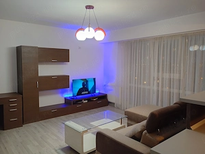 De vânzare apartament 53 mp decomandat cu panorama din 2010 - imagine 9